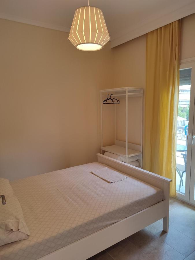 Estrella Rooms Nea Kallikrateia Extérieur photo